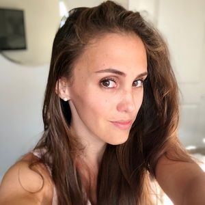 Meet your Posher, Lorena